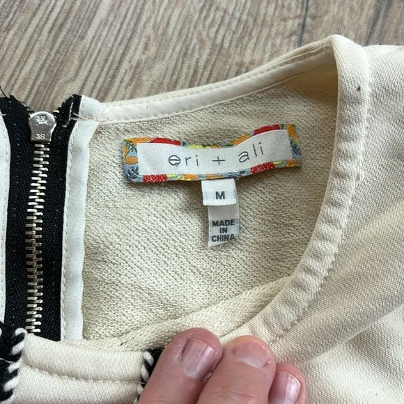 Anthropologie Eri & Ali Top Fringe Trim Black Cream Blouse Women Size Medium - Picture 5 of 12